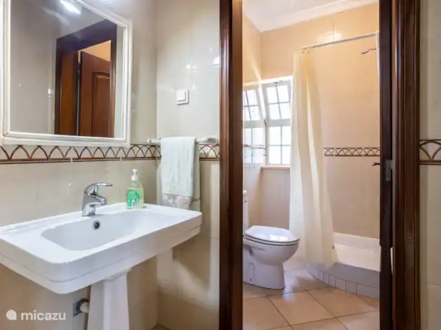 Villa Salvador huren in Portugal, Algarve, Pêra - villa Badkamer