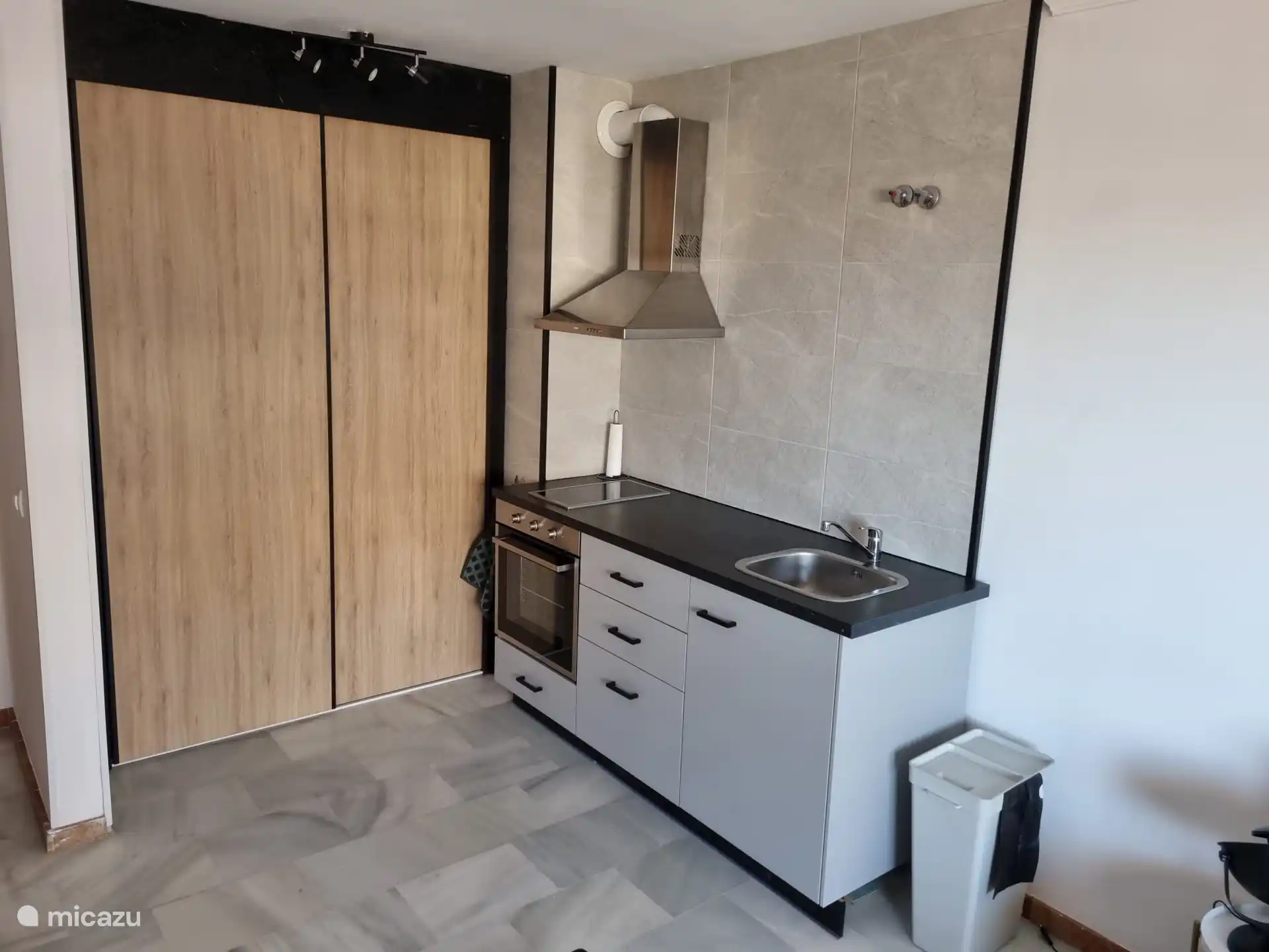 Sonnige Wohnung am Meer in Spanien, Costa del Sol, San Luis de Sabinillas - Appartement