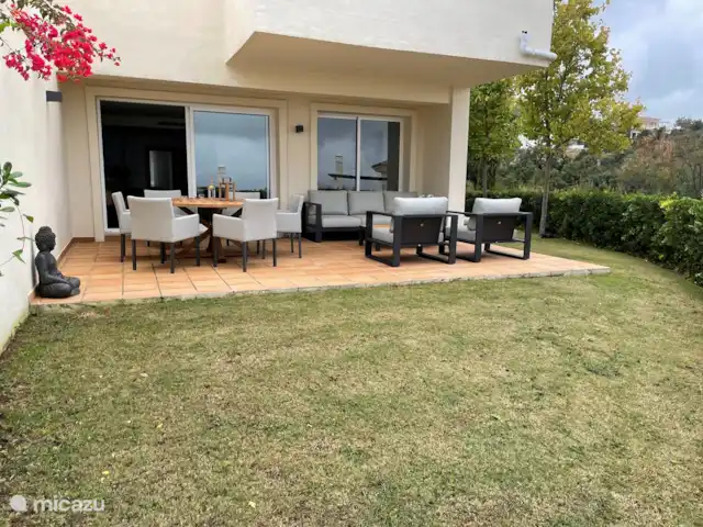 Luxueus appartement The Oakhill huren in Spanje, Andalusië, Ojén - appartement Het terras van het appartement