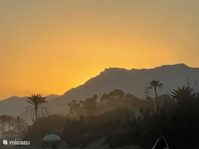 Luxueus appartement The Oakhill huren in Spanje, Andalusië, Ojén - appartement Zonsondergang op het strand van Elviria