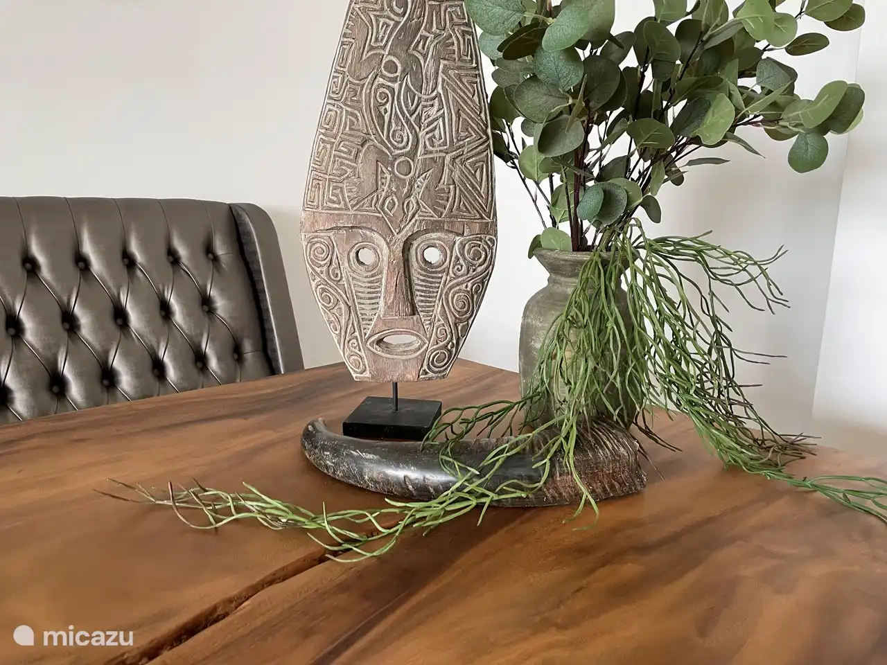 Diversión en la mesa del comedor