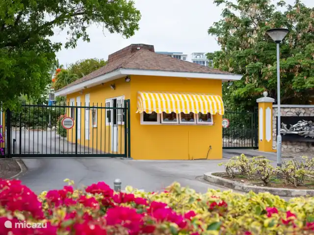 Villa Bon Bini en Curazao, Curazao Centro, Piscadera - bungaló Casa de portero con seguridad 24-7