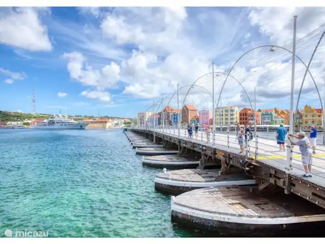 Villa Bon Bini en Curazao, Curazao Centro, Piscadera - bungaló Puente de pontones de fama mundial en Willemstad