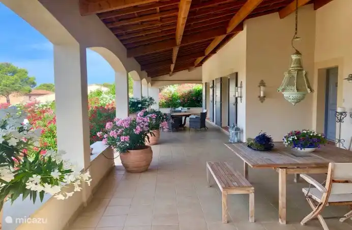 fantastische geräumige Terrasse