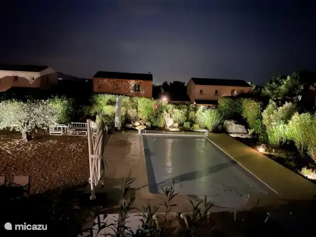 Villa BONHEUR | France, Vaucluse, Saumane-de-Vaucluse - villa bel éclairage