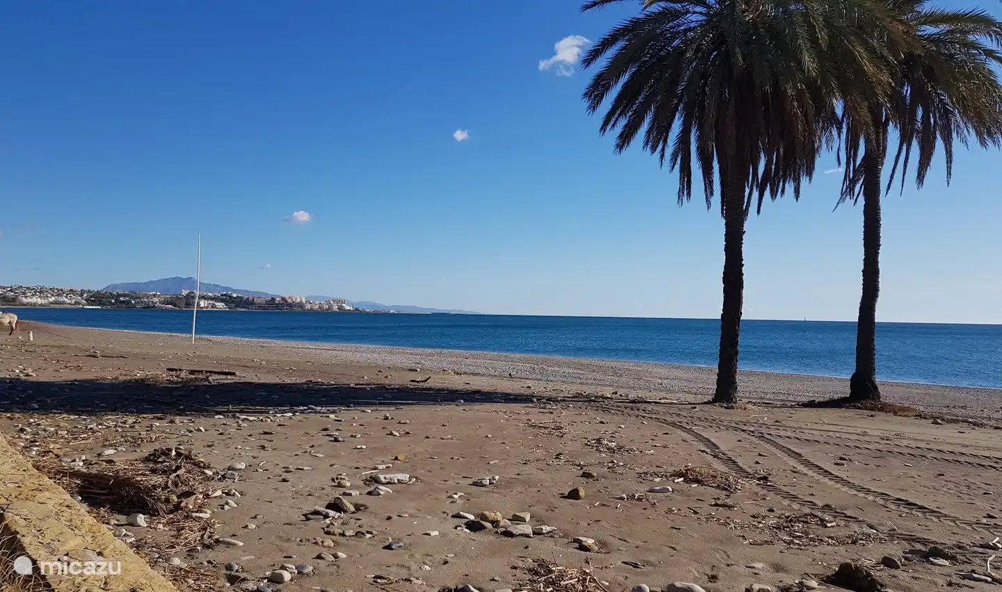 Costa Natura liegt am ältesten FKK-Strand Spaniens