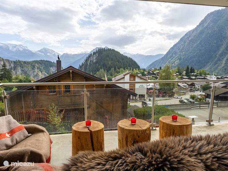 Casa vacacional Suiza, Valais, Blatten bei Naters Apartamento Casa Swantee