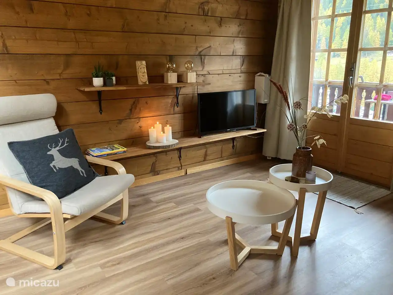 Nach einem Tag in den Bergen lässt es sich im gemütlichen Wohnzimmer wunderbar genießen