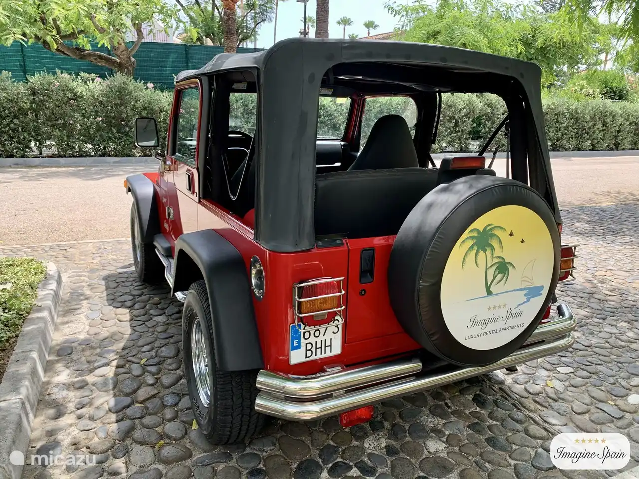 Imagine Spain ; At your service!