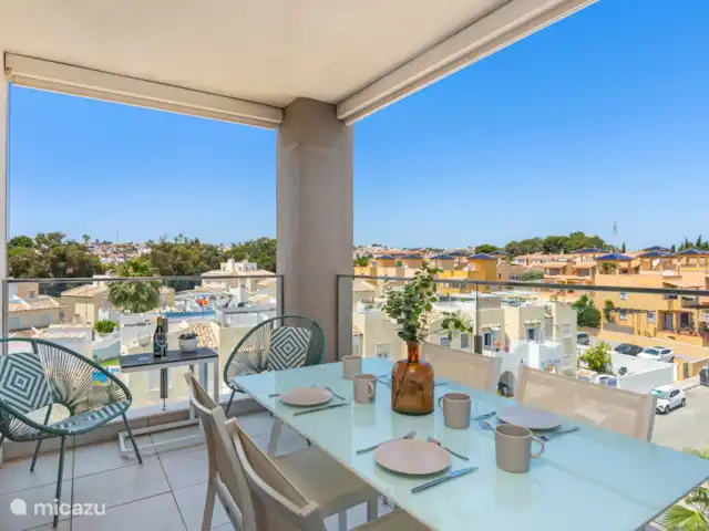 Location de Vacances Espagne, Costa Blanca, Villamartin, penthouse - Palmera Penthouse, Valentino Golf I Balcon entièrement meublé.