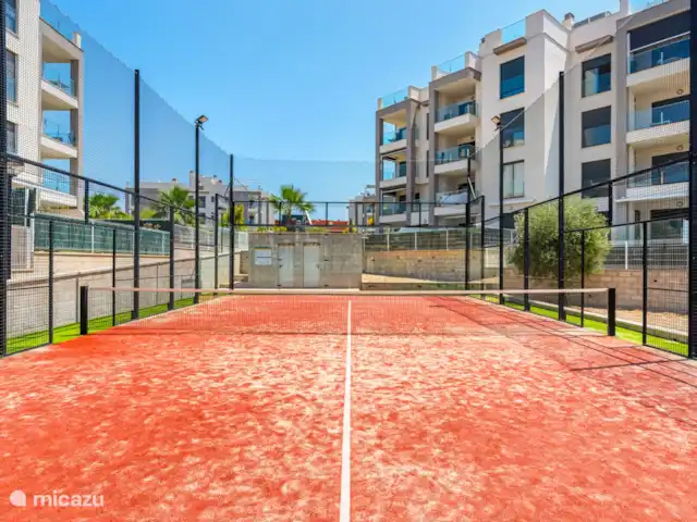 Location de Vacances Espagne, Costa Blanca, Villamartin, penthouse - Palmera Penthouse, Valentino Golf I Le terrain de padel du Valentino Golf I.