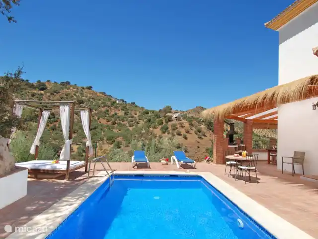 Villa Los Pinos huren in Spanje, Costa del Sol, Comares - villa Prachtig uitzicht vanaf het zwembad