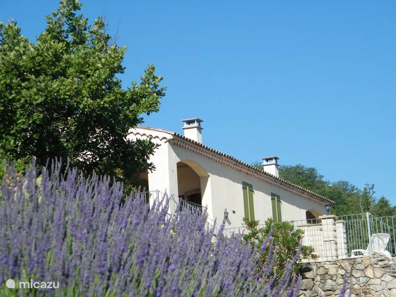 Ferienwohnung Frankreich, Ardèche, Les Vans Gîte / Hütte Le Sapin komplett
