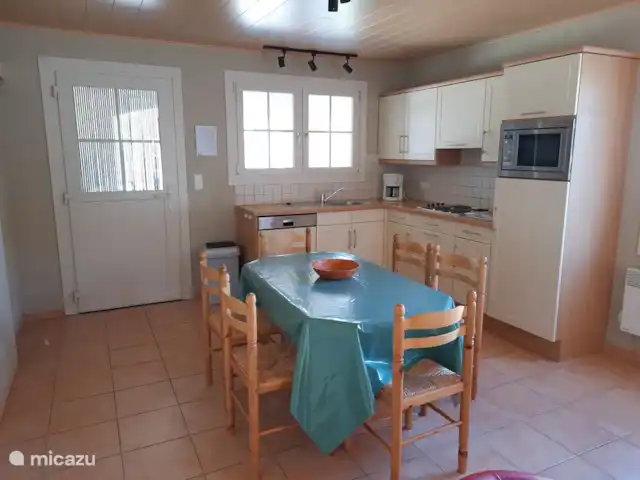 Alojamiento para grupos, Francia, Ardecha, Les Vans, casa rural / cabaña Le Murier completo