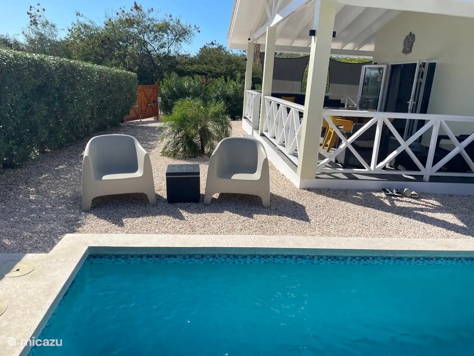 Alles schön eingezäunt. Viel Privatsphäre.