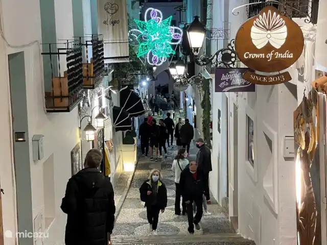 Bonita Vista Altea | Espagne, Costa Blanca, Altea - appartement Rues accueillantes d'Altea, sur le chemin de l'église.