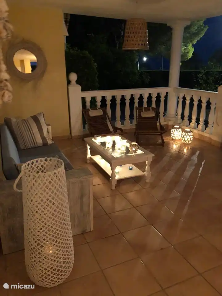 Ibiza style terrace at the front, with beautiful sunsets. Equipped with gas BBQ.