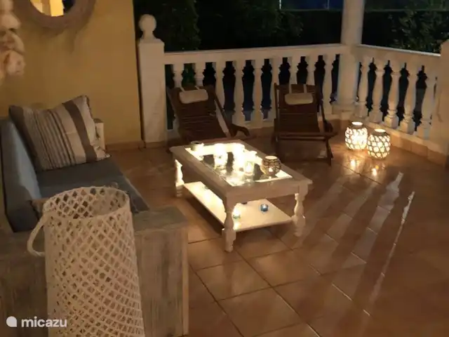 CasaSolymar en España, Costa Blanca, Moraira - villa Terraza delantera estilo ibicenco, con preciosas puestas de sol. Equipado con barbacoa de gas.