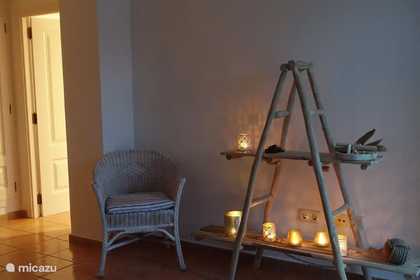 Room 2 in the ground floor. 2 separate beds, or can also be covered as a double bed.