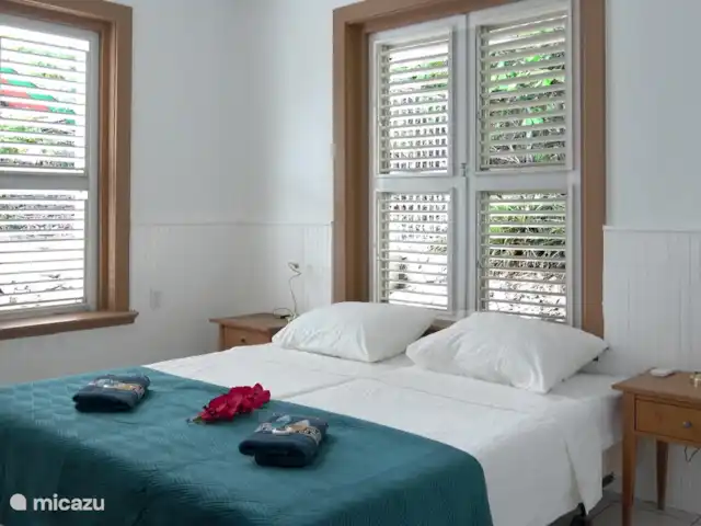 Villa Dushi Bida avec vue sur la mer ! | Curaçao, Curaçao-Centre, Piscadera - villa La troisième chambre dispose également de deux lits simples (0,90x2,00 mètres) placés ensemble, mais vous pouvez les placer séparément si vous le souhaitez.