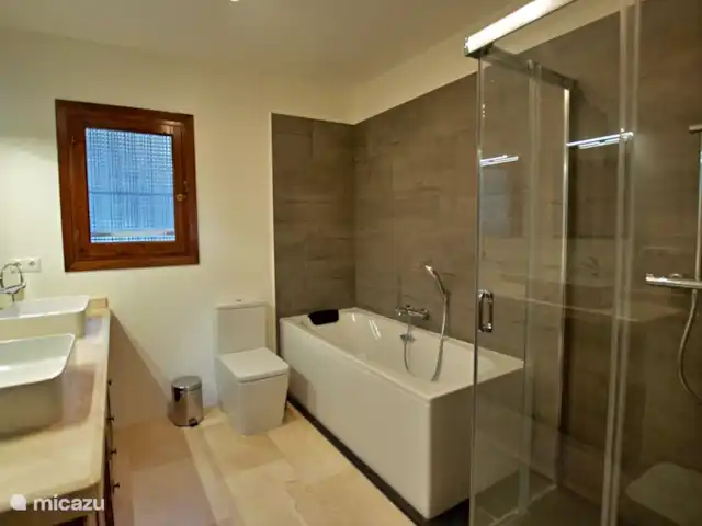 Luxe 12-Persoons Villa in Javea! huren in Spanje, Costa Blanca, Jávea - villa badkamer