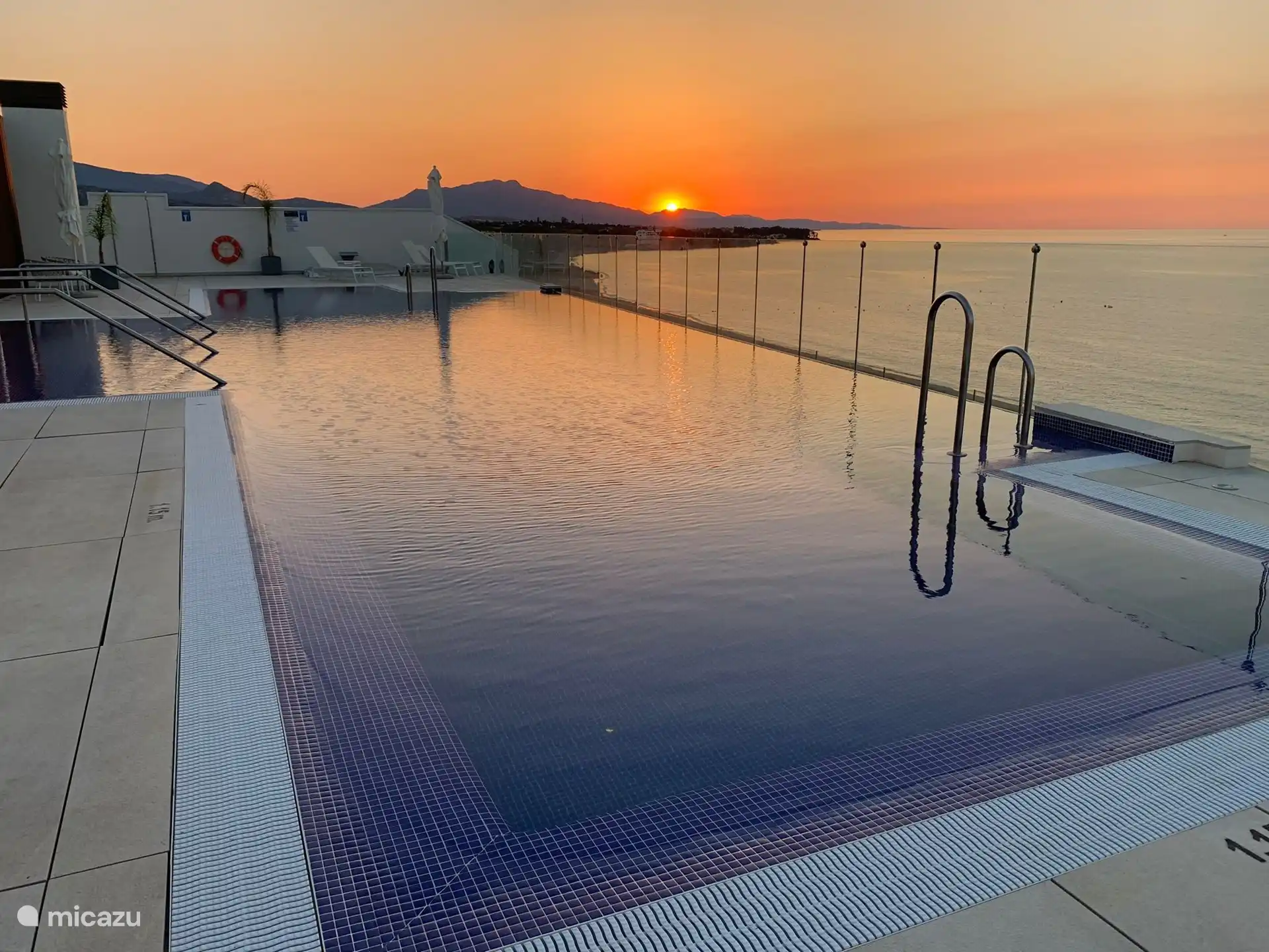 Amanecer en la azotea 