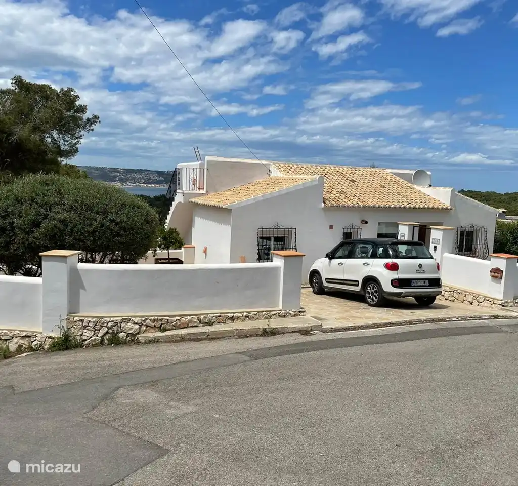 Casa ByA