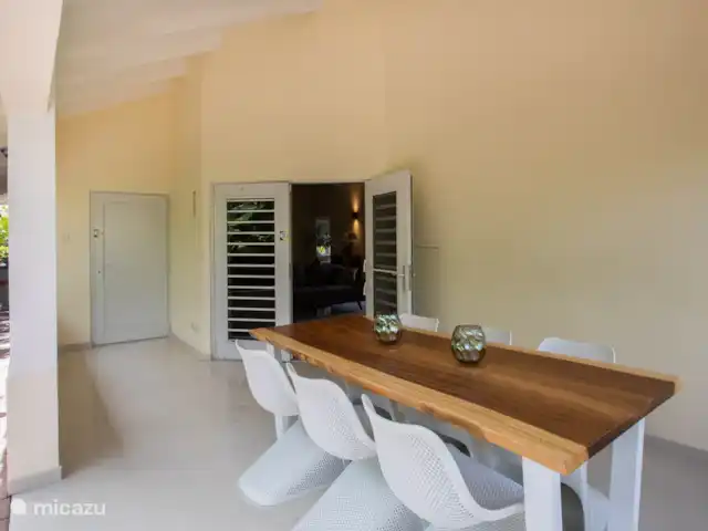 Residencias Jalousie en Curazao, Banda Arriba (este), Jan Sofat - bungaló Mesa del comedor