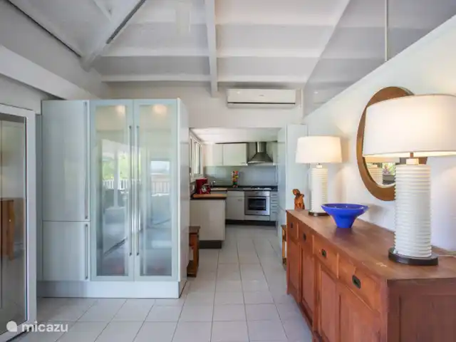 Station balnéaire de la baie de Piscadera 39 | Curaçao, Curaçao-Centre, Piscadera - bungalow Séjour et cuisine ouverte