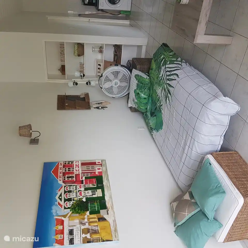 sofá cama (sofá cama) hecho para 3ra persona