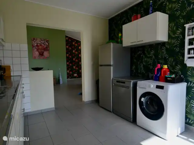 Villa Kolibrie à Julianadorp | Curaçao, Curaçao-Centre, Julianadorp - villa Cuisine entièrement équipée avec réfrigérateur-congélateur, cuisinière à gaz/four, lave-vaisselle, lave-linge, etc.