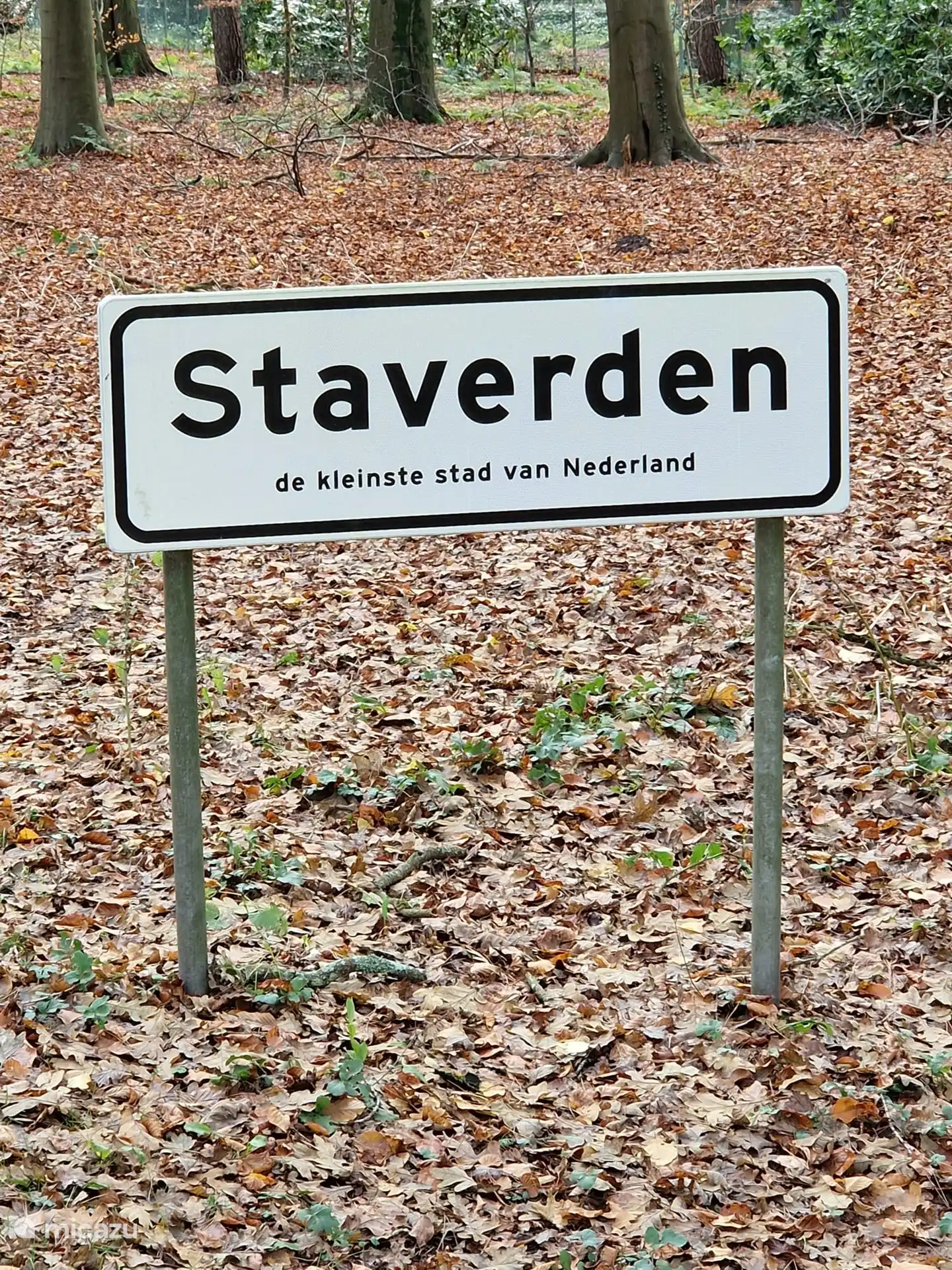 By bike to beautiful Staverden, the smallest city in the Netherlands.
