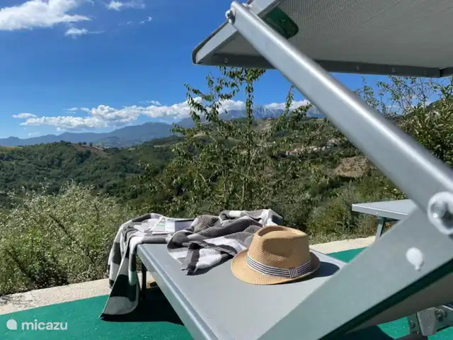 Casa delle Rose huren in Italië, Abruzzen, Cermignano - vakantiehuis Lekker relaxen aan het zwembad