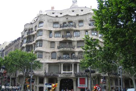 Barcelona, Girona, Figueres Dali museum, seaside resorts Platja d'Aro and Palamos.