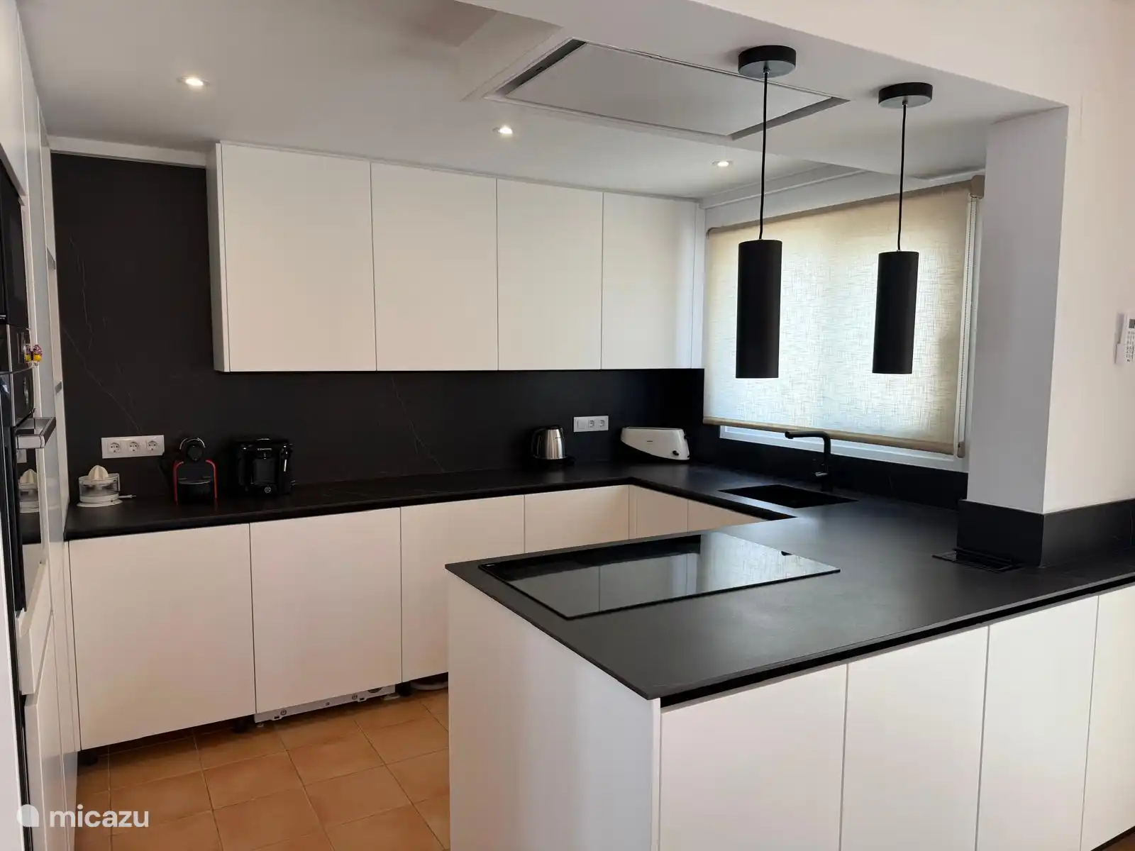 The new open kitchen (May 2025) is equipped with all luxury appliances such as a dishwasher, oven, microwave and fridge with freezer drawers