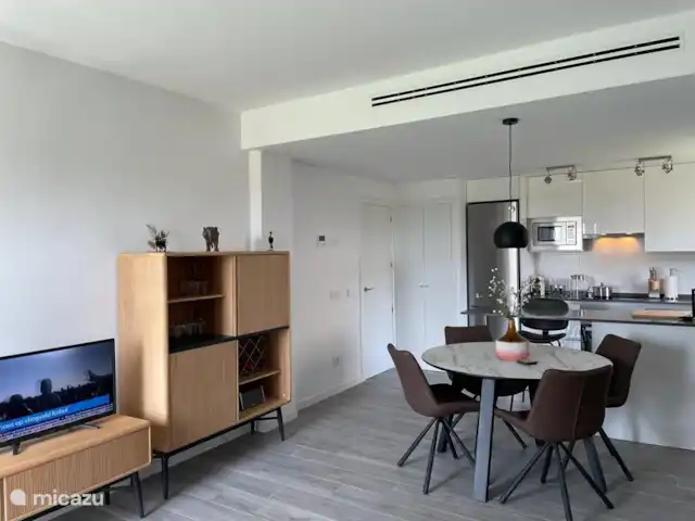 Casa Mila Sauna,Gym,Padel 3 PISCINES | Espagne, Costa Blanca, Finestrat - appartement Coin repas et TV et buffet