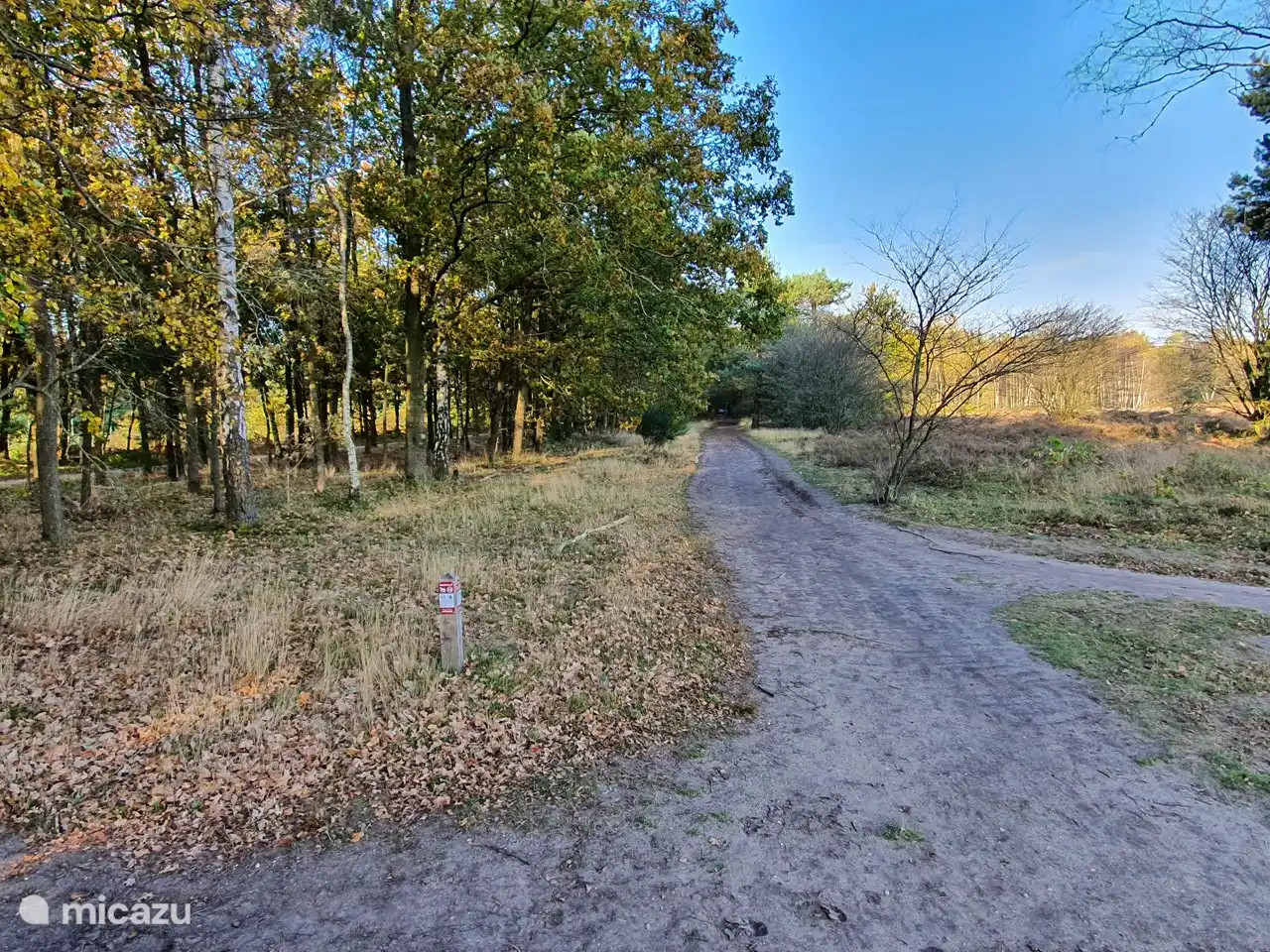 Schöner Spaziergang und genießen Sie die Ruhe.