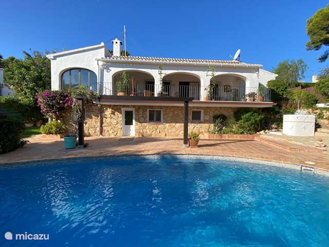 Holiday home in Spain – finca Casa Flores