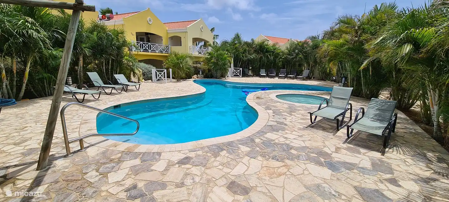 Communal (magma) swimming pool with children's pool, so no annoying chlorine for the eyes.
