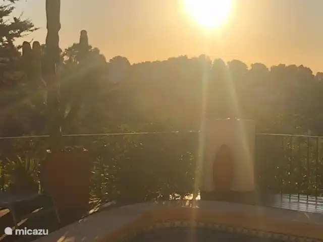 magia de la casa en España, Costa Blanca, Benissa - casa vacacional Hermosa puesta de sol junto a la piscina