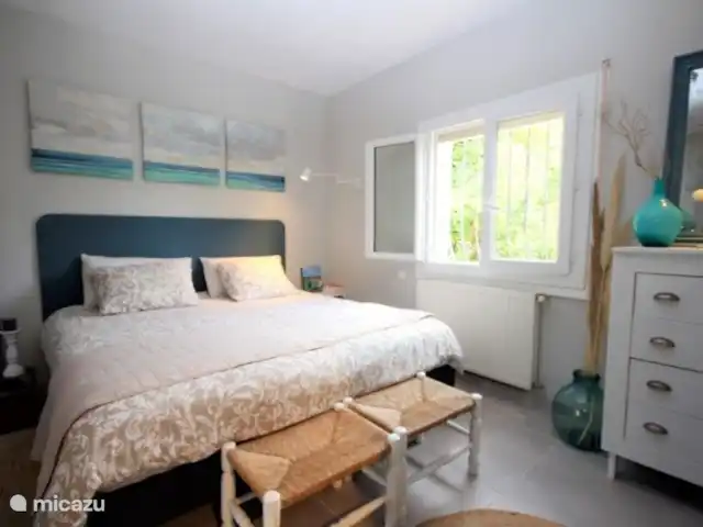 magia de la casa en España, Costa Blanca, Benissa - casa vacacional Recámara principal, con walk-in closet y baño privado