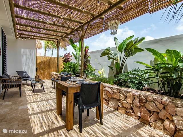 Vakantiehuis Curaçao, Banda Ariba (oost), Caracasbaai - appartement Lamar Villa's 2/4pers. app. Fiji