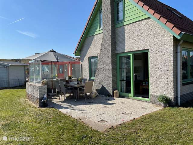 Holiday home in Netherlands, North Holland, Julianadorp at Sea - bungalow Beach pearl 282