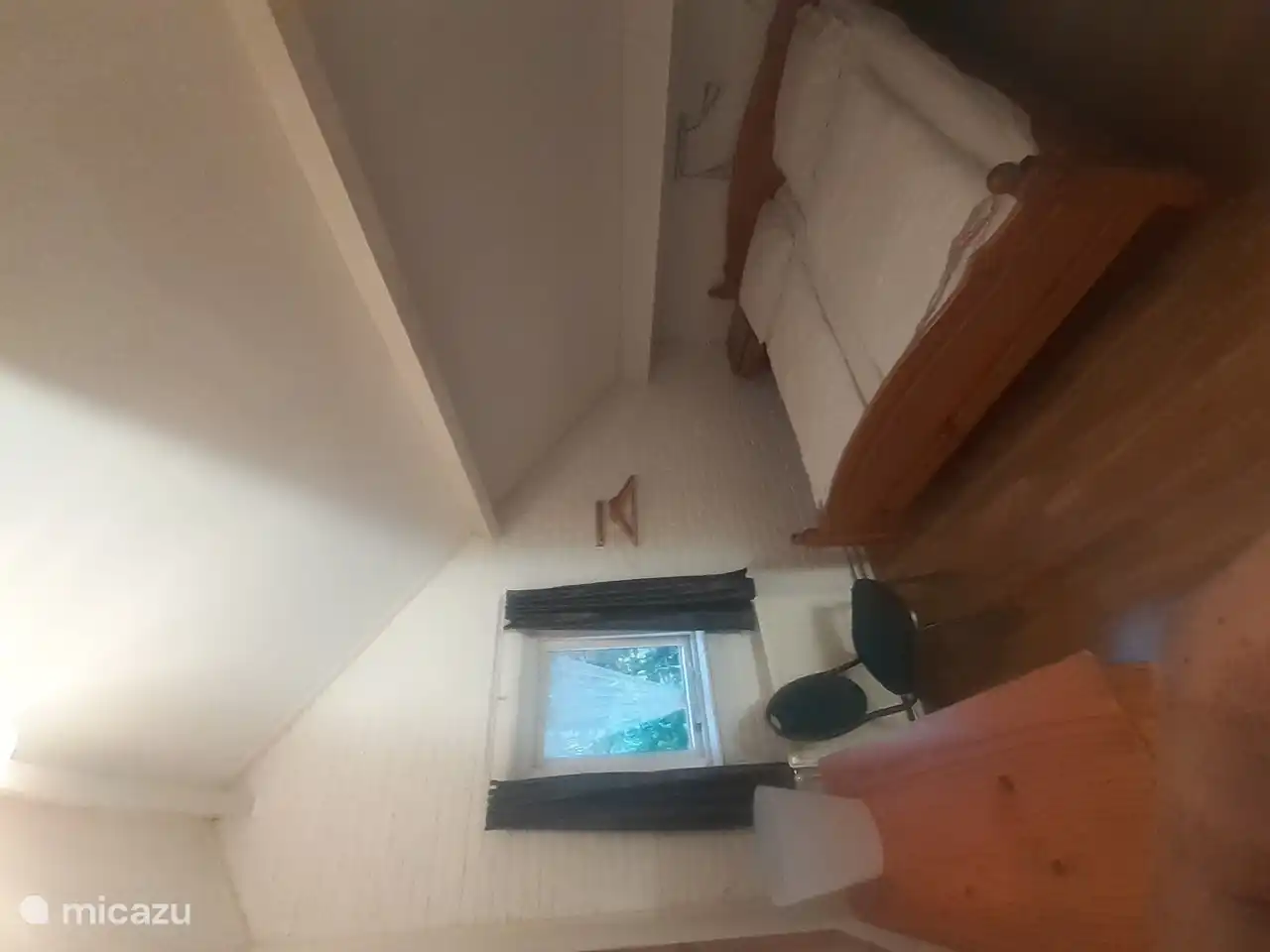 bedroom upstairs 4 total upstairs