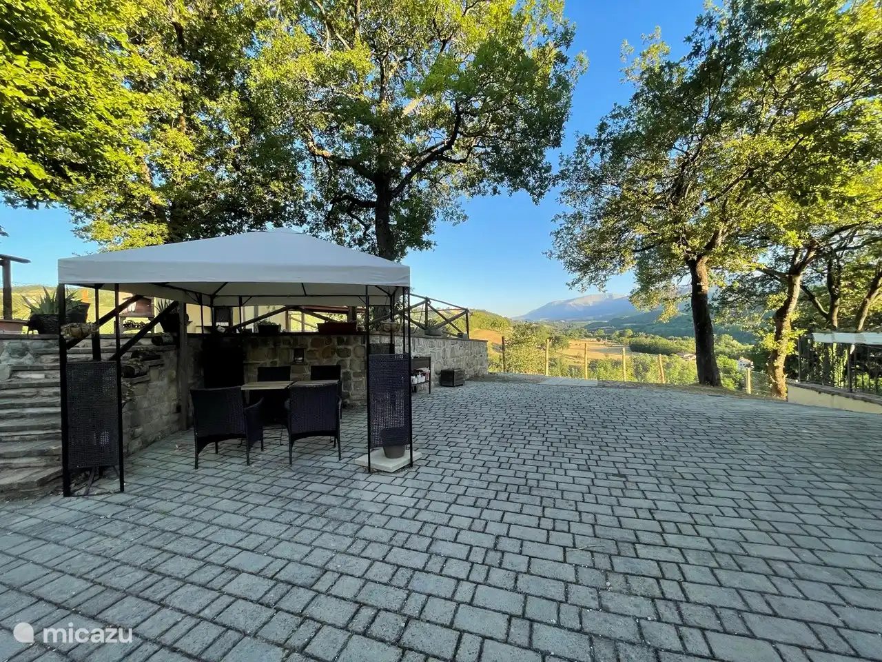 Pergola overlooking the Monti Sibillini