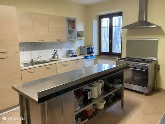 Maison de campagne Incanto dei Sibillini | Italie, Marche, Cessapalombo - villa Cuisine équipée avec four, 4 feux gaz, réfrigérateur congélateur, lave-vaisselle, robot ménager et trancheuse, presse-agrumes.