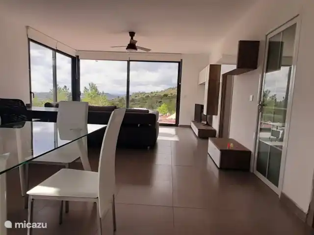 Location de Vacances Portugal, Algarve, São Bartolomeu De Messines, villa - Casa da Alfarobeirra 4 p piscine privée. hébergement