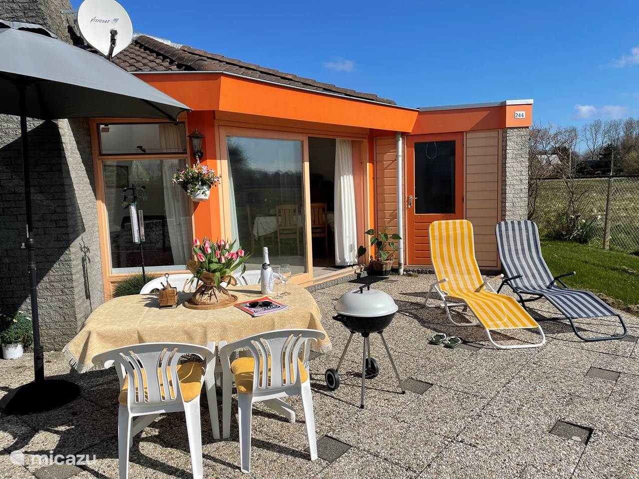 Strand Appartement Duynblick In Julianadorp Aan Zee, Noord-Holland ...