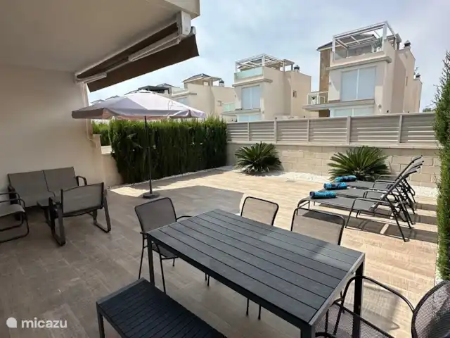 Amay 880 n ° 27 Torrevieja | Espagne, Costa Blanca, Torrevieja - appartement jardin privé