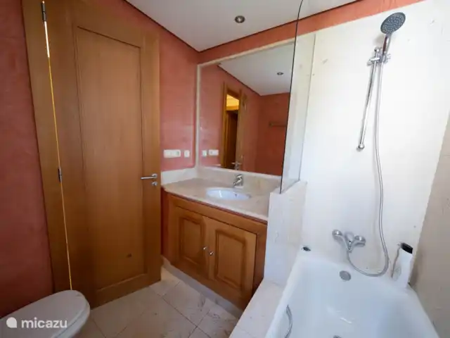 Emplacement privilégié sur la rivière près de la plage | Espagne, Costa del Sol, Sotogrande - appartement salle de bain 2